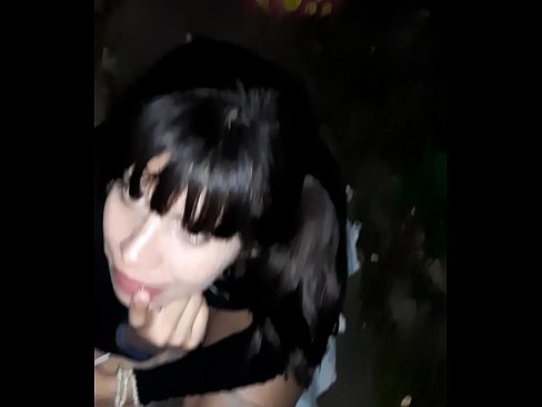❤️ 在街上膨胀的阴茎，以换取糖果 ☑ Super sex❤